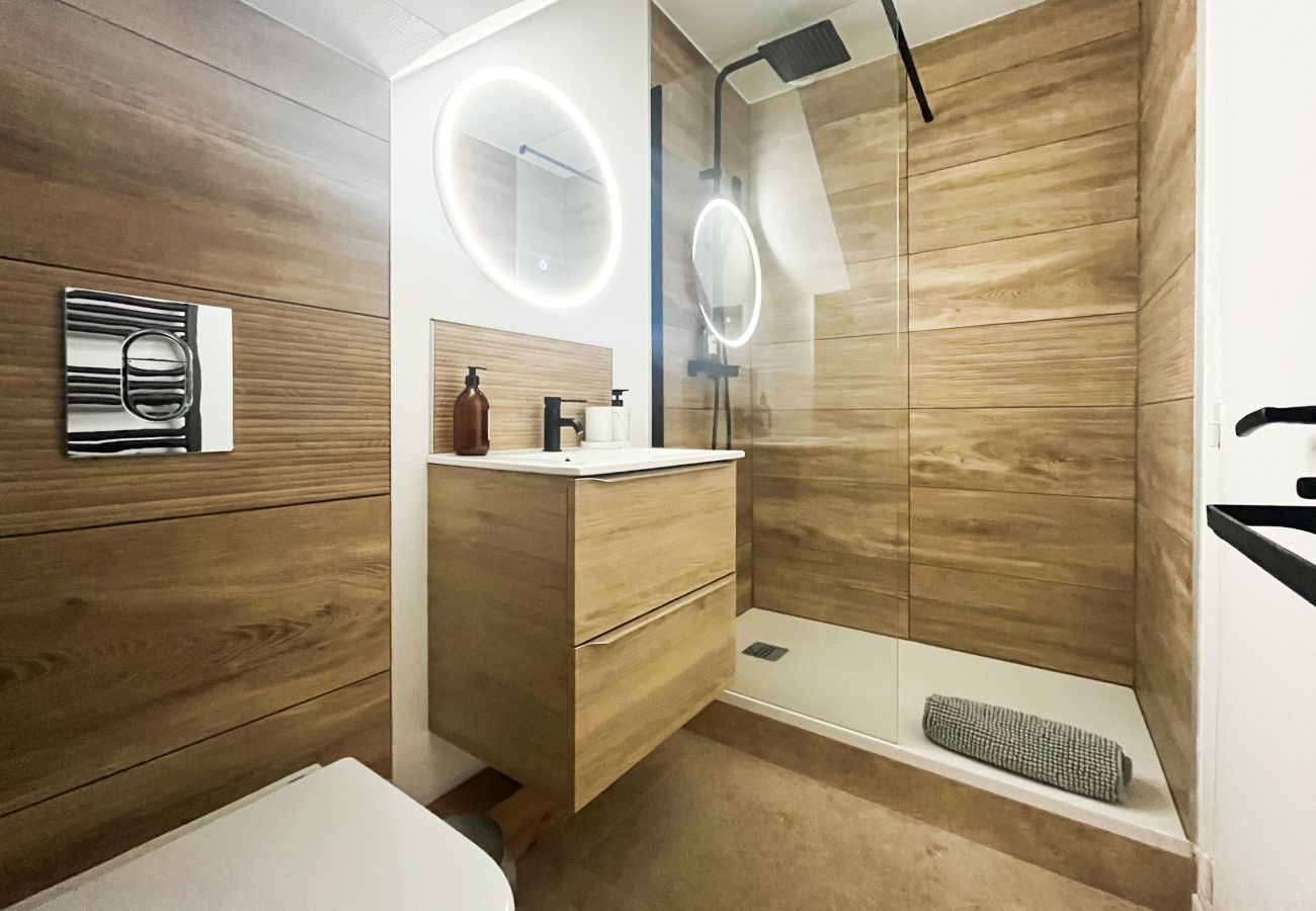 Studio à Angers -  Charmant studio moderne et confortable - 2 pers - Tout proche du centre