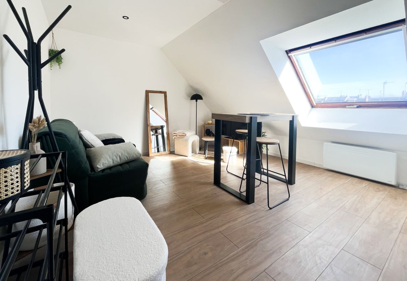 Studio à Angers -  Charmant studio moderne et confortable - 2 pers - Tout proche du centre