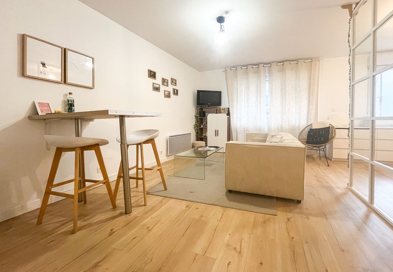Studio à Angers - Charmant studio tout confort – cœur du centre-ville d’Angers - 2 personnes