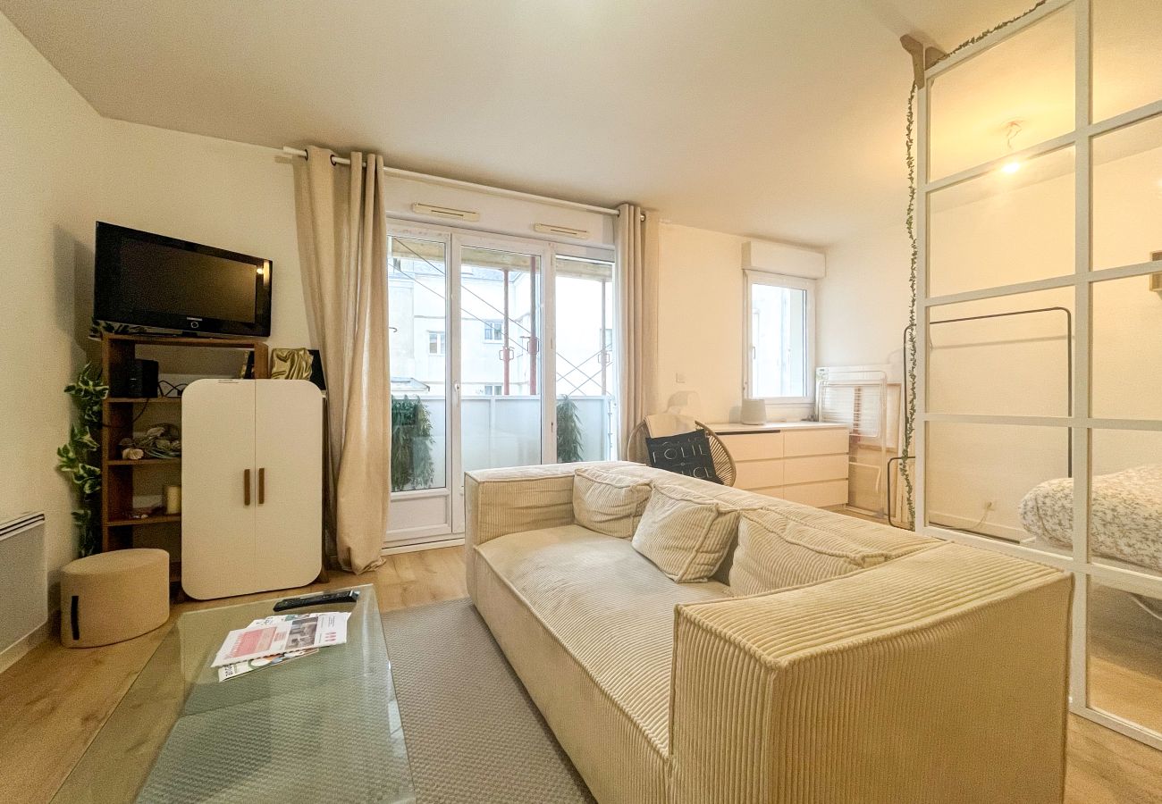 Studio à Angers - Charmant studio tout confort – cœur du centre-ville d’Angers - 2 personnes