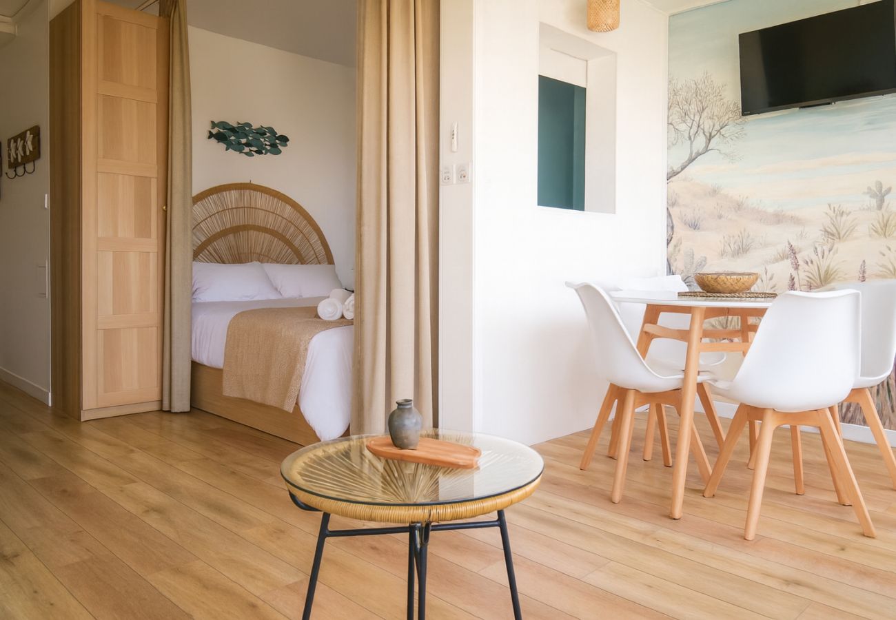 Appartement à Les Sables-d´Olonne - Charmant appartement - magnifique vue mer -Palais de Justice - 2/4 personnes