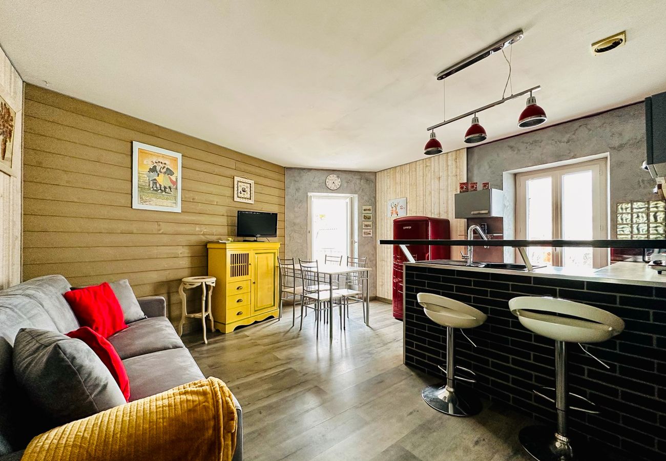 Studio à Les Sables-d´Olonne - Studio cœur de ville et proche plage Les Sables 2 pers