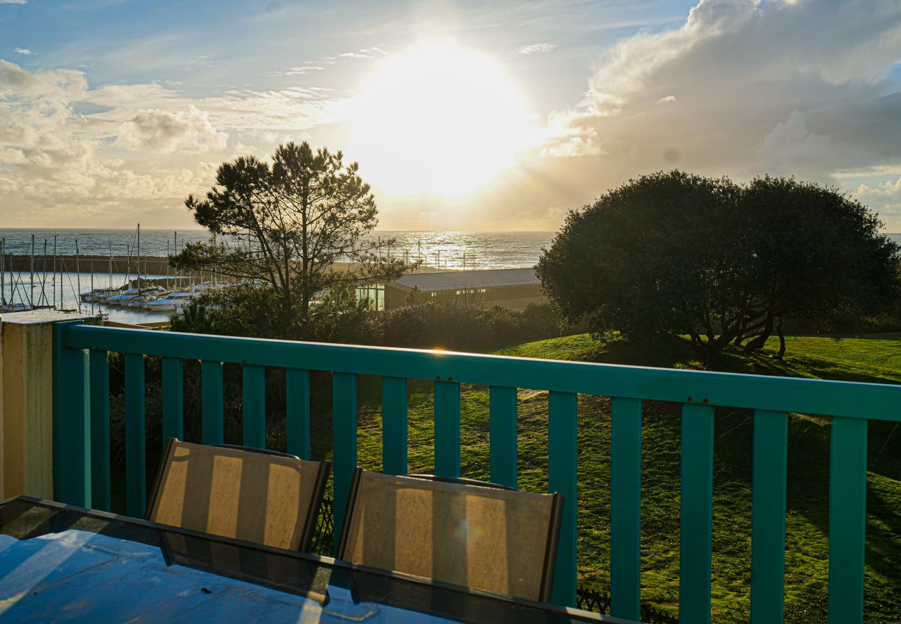Appartement à Talmont-Saint-Hilaire - Vue Mer & Port – Appartement Familial au Golf de Bourgenay