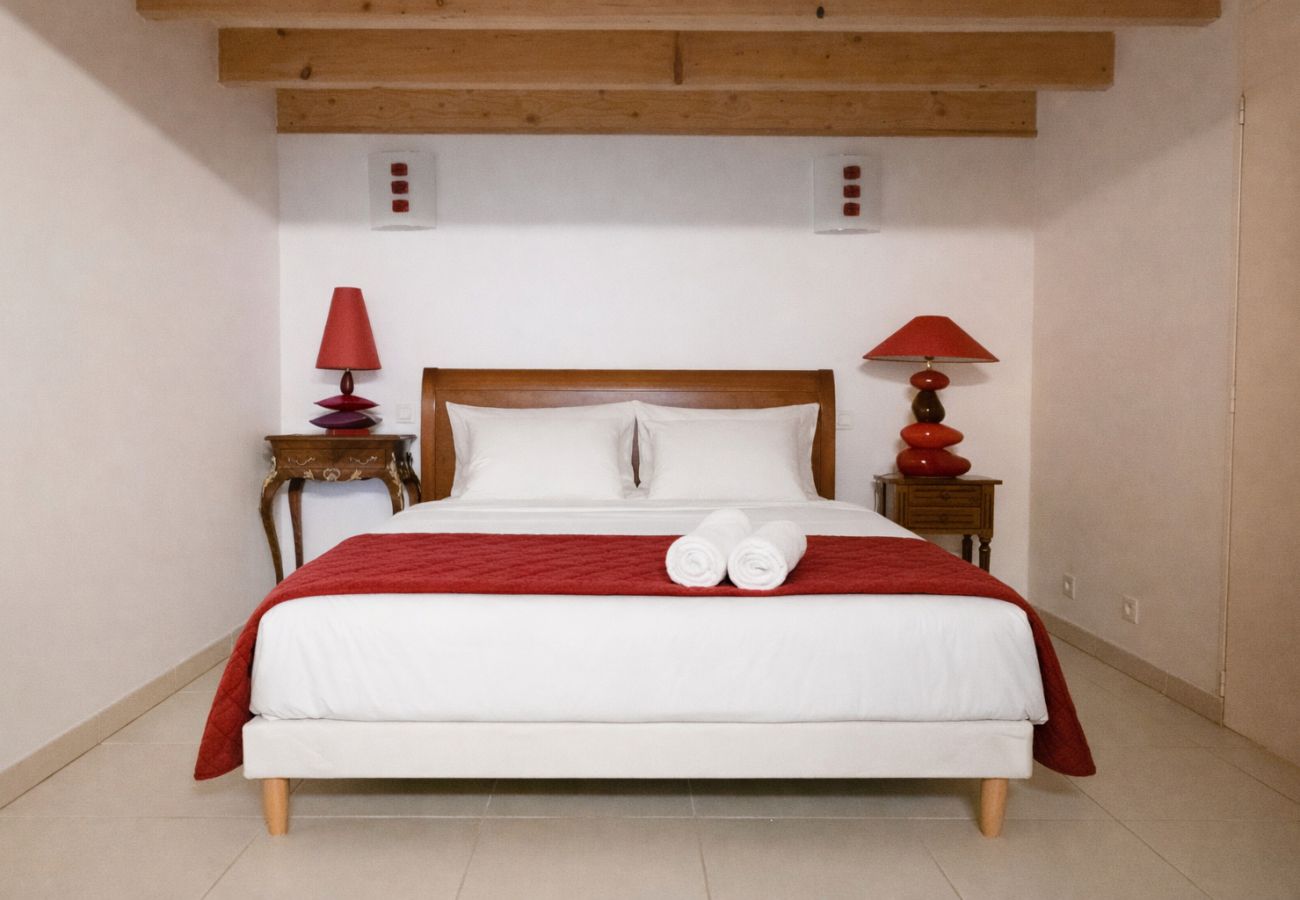 Appartement à Les Sables-d´Olonne - Loft en plein cœur des Sables, à deux pas de la mer – 8 personnes