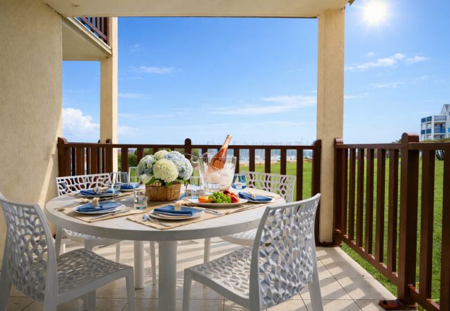 Appartement à Talmont-Saint-Hilaire - Appartement 4/6 personnes vue Port Bourgenay