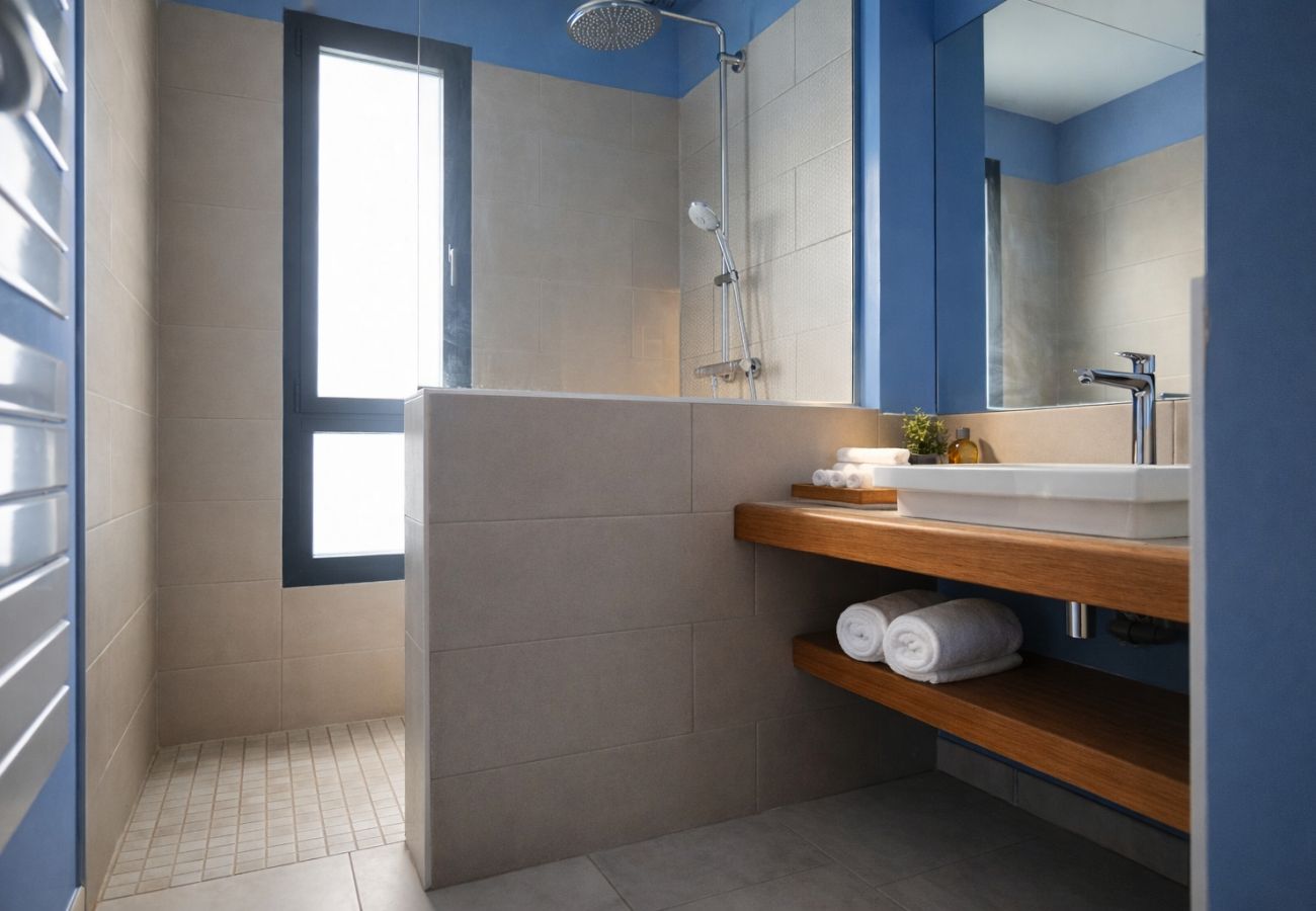 Maison à Olonne-sur-Mer - Grande maison avec jardin clos 8 personnes 