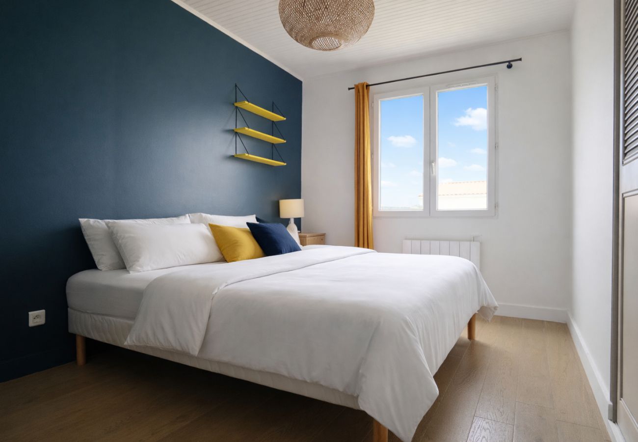 Maison à Les Sables-d´Olonne - Maison 3 chambres avec jardin + studio indépendant 8 pers