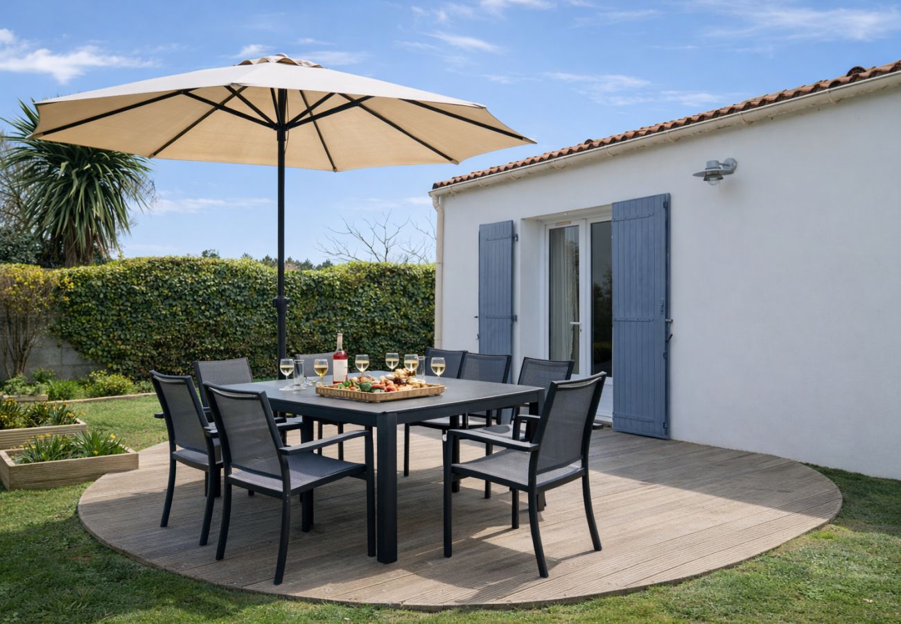 Maison à Les Sables-d´Olonne - Maison 3 chambres avec jardin + studio indépendant 8 pers