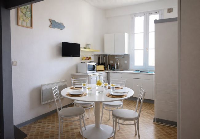 Studio à Les Sables-d´Olonne - Studio à 100m de la mer 2 personnes