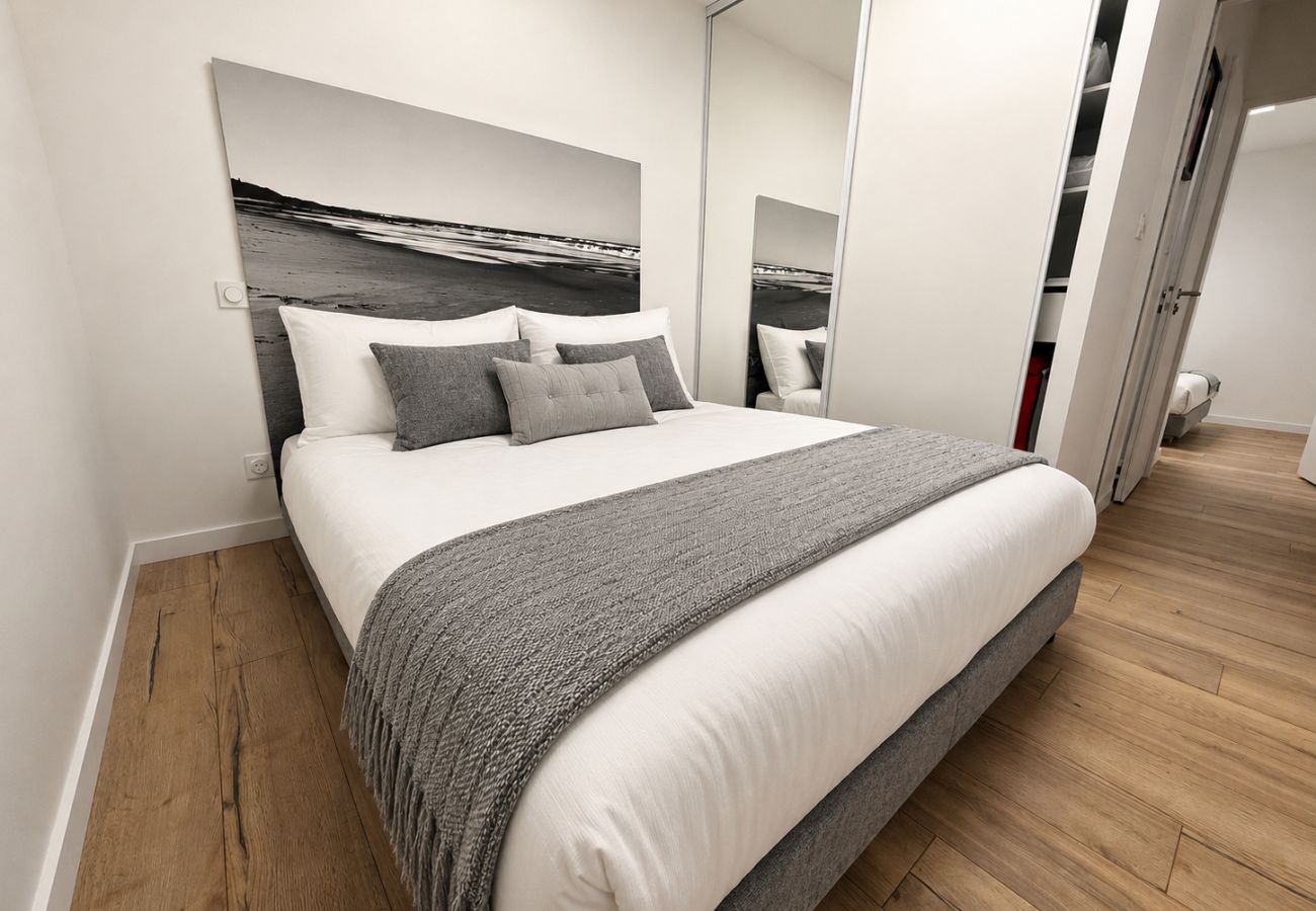 Maison à Les Sables-d´Olonne - Maison contemporaine avec jacuzzi et espace extérieur