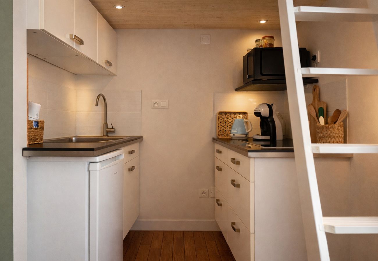 Studio à Les Sables-d´Olonne - Studio proche mer et remblai des Sables 3 personnes