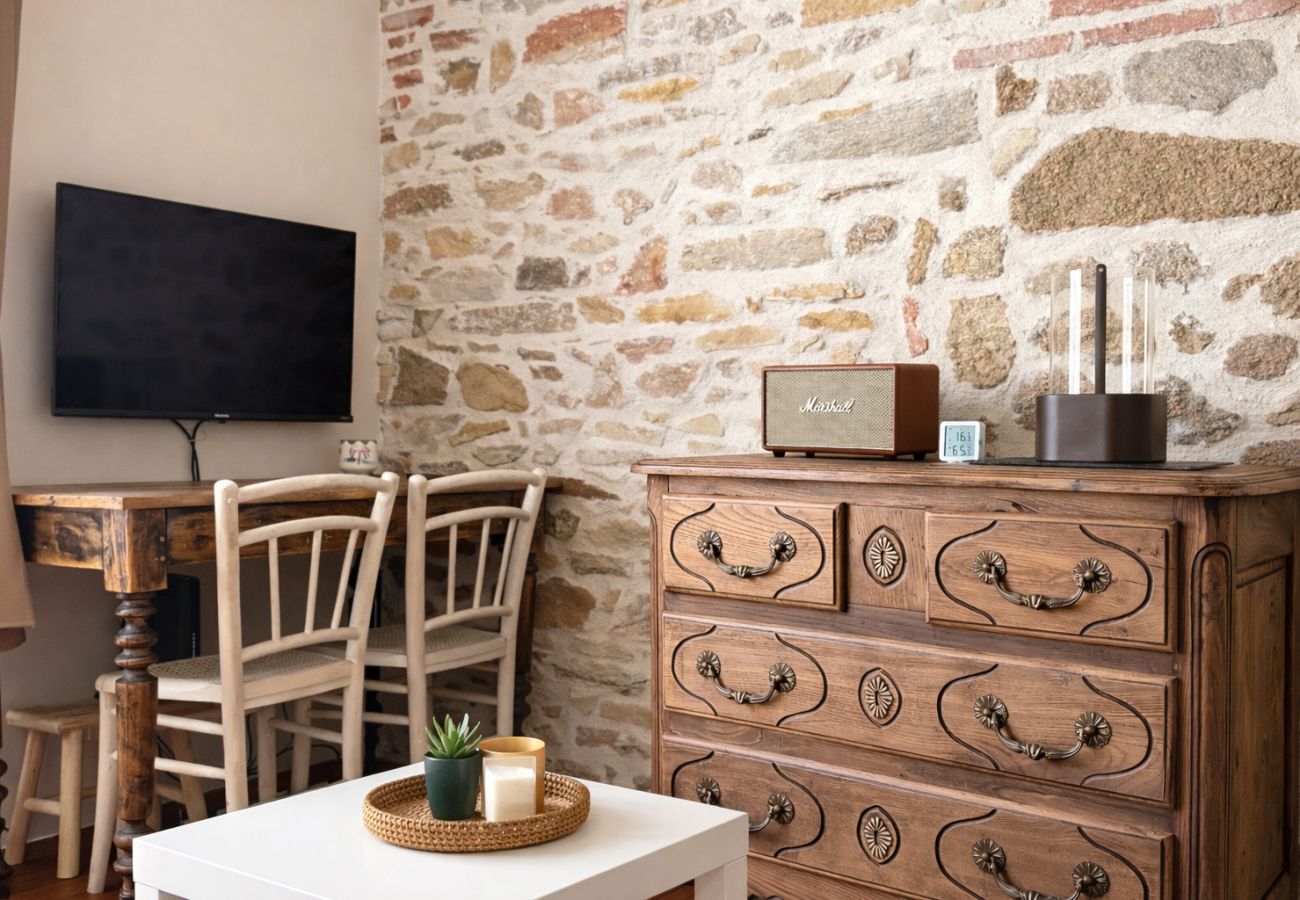 Studio à Les Sables-d´Olonne - Studio proche mer et remblai des Sables 3 personnes