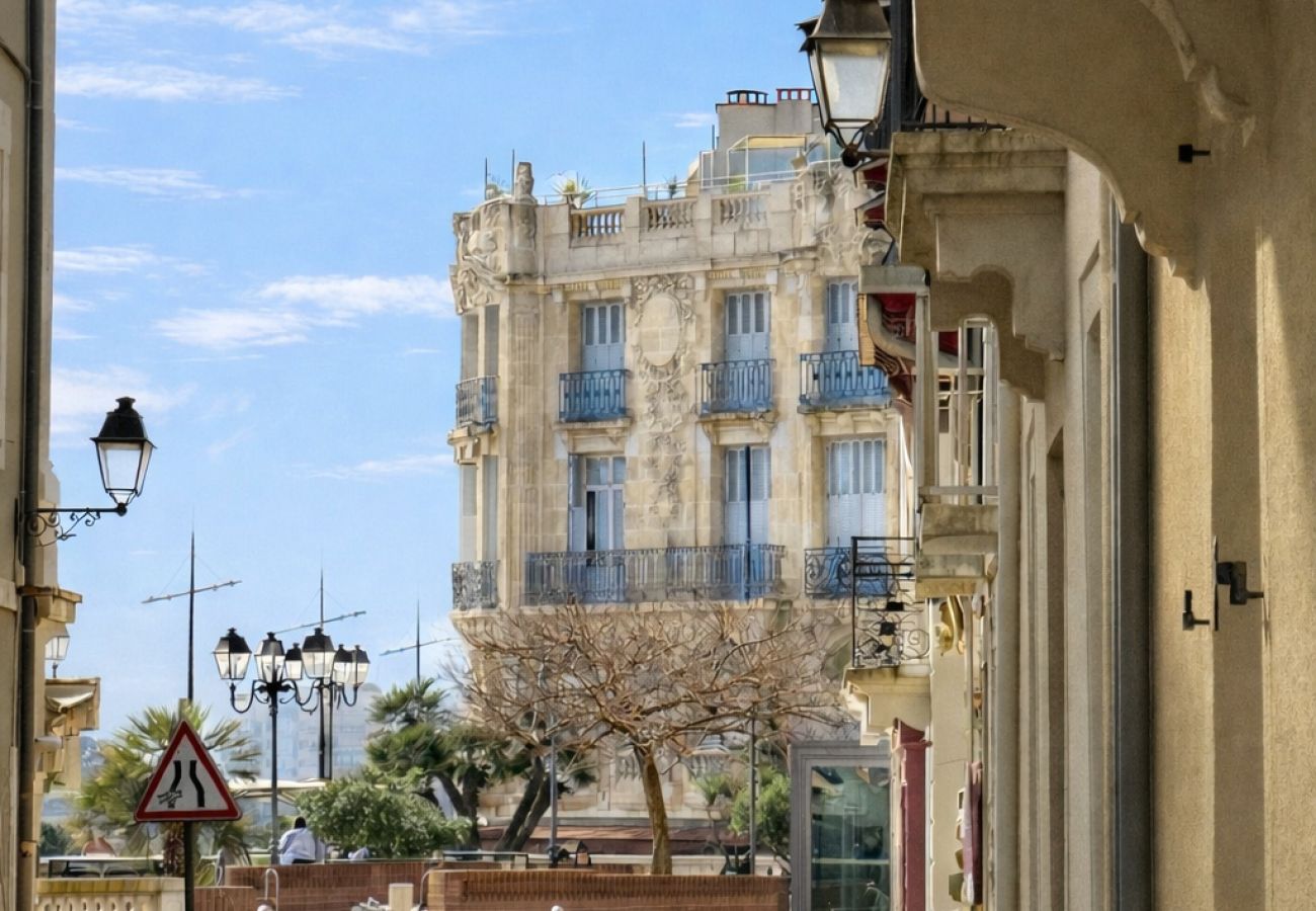 Studio à Les Sables-d´Olonne - Studio proche mer et remblai des Sables 3 personnes