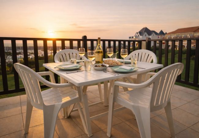 Appartement à Talmont-Saint-Hilaire - Appartement lumineux avec balcon et vue port – 4 pers