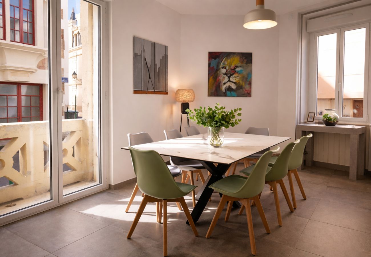 Maison à Les Sables-d´Olonne - Charmante maison familiale à 2 pas de la mer - 10 personnes