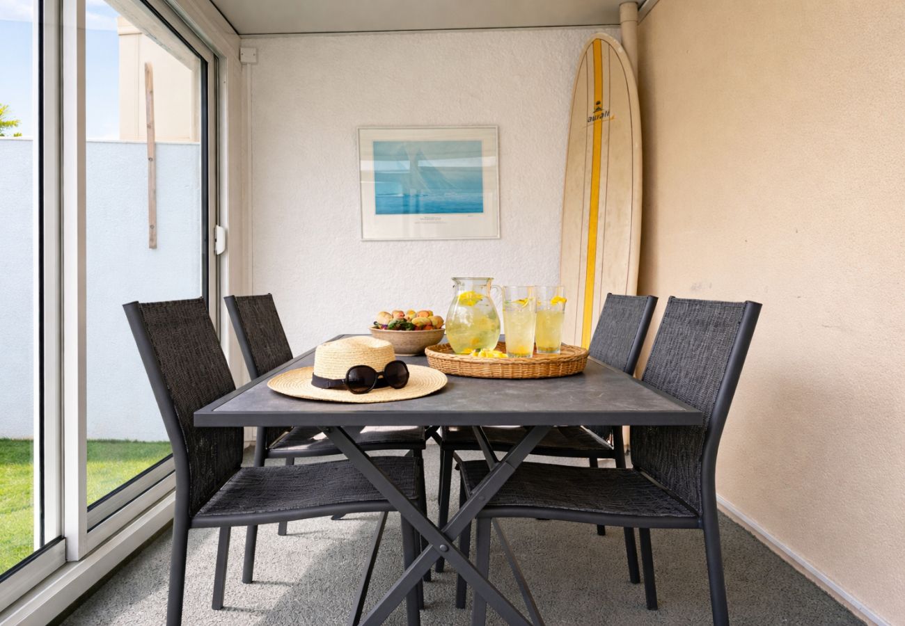 Maison à Les Sables-d´Olonne - Petite maison avec jardin à La Chaume – 4 personnes