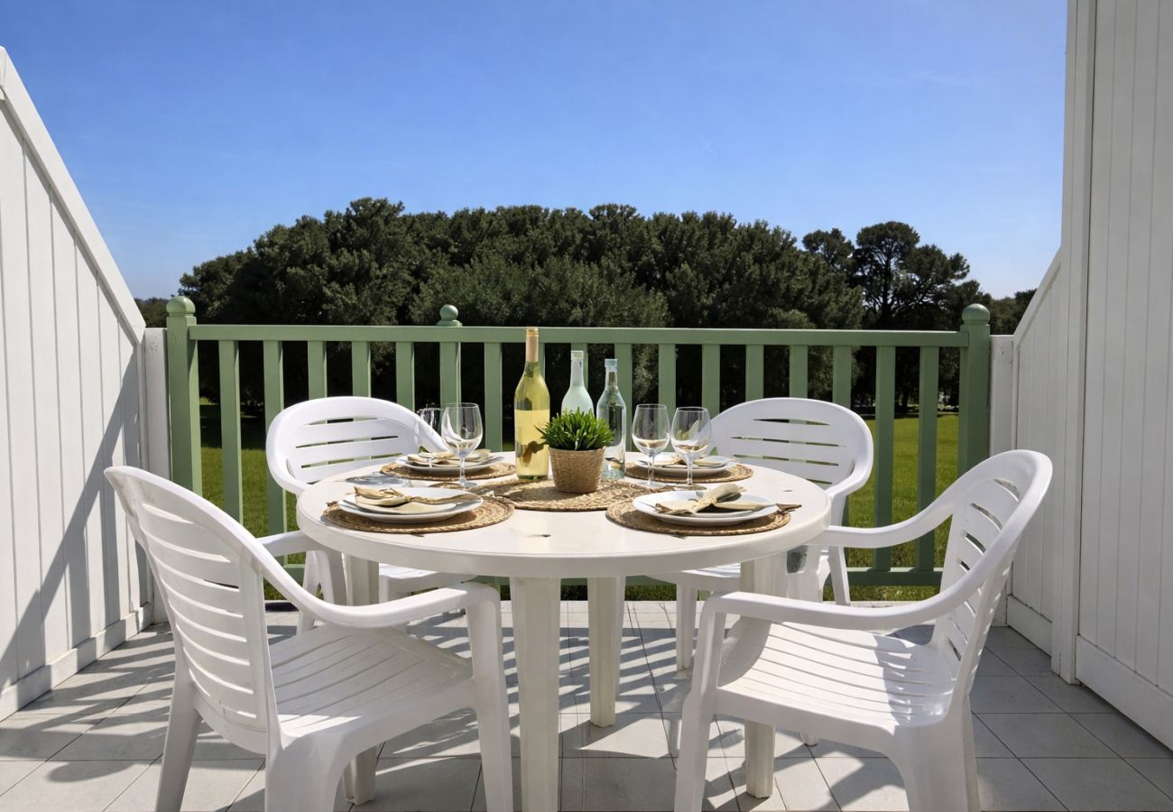 Studio à Talmont-Saint-Hilaire - Charmant studio rénové avec terrasse - 4 personnes