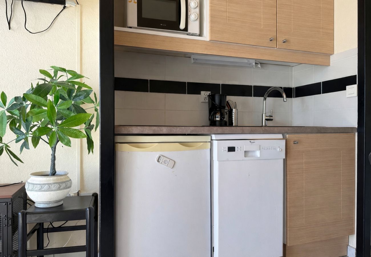 Studio à Talmont-Saint-Hilaire - Charmant studio rénové avec terrasse - 4 personnes