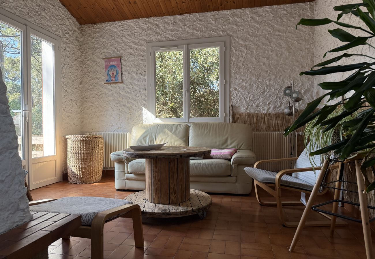 Maison à Les Sables-d´Olonne - Maison de vacances 6 personnes avec jardin – proche Tanchet