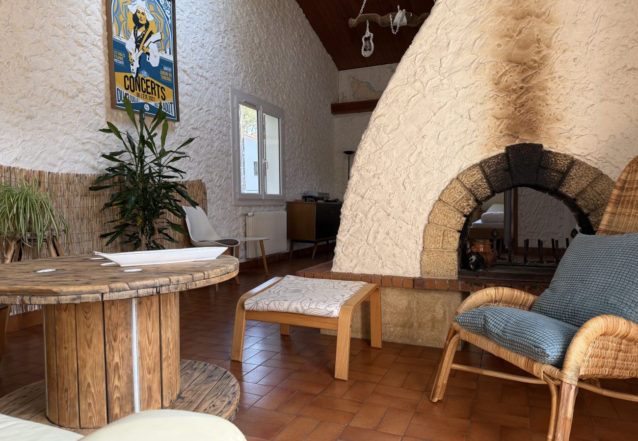 Maison à Les Sables-d´Olonne - Maison de vacances 6 personnes avec jardin – proche Tanchet