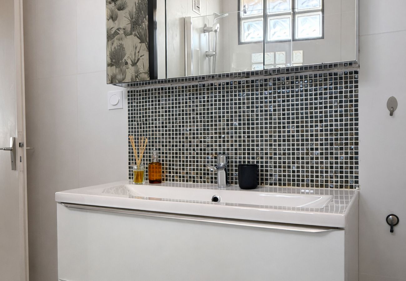 Appartement à Les Sables-d´Olonne - Appartement moderne pour 4 personnes – proche gare