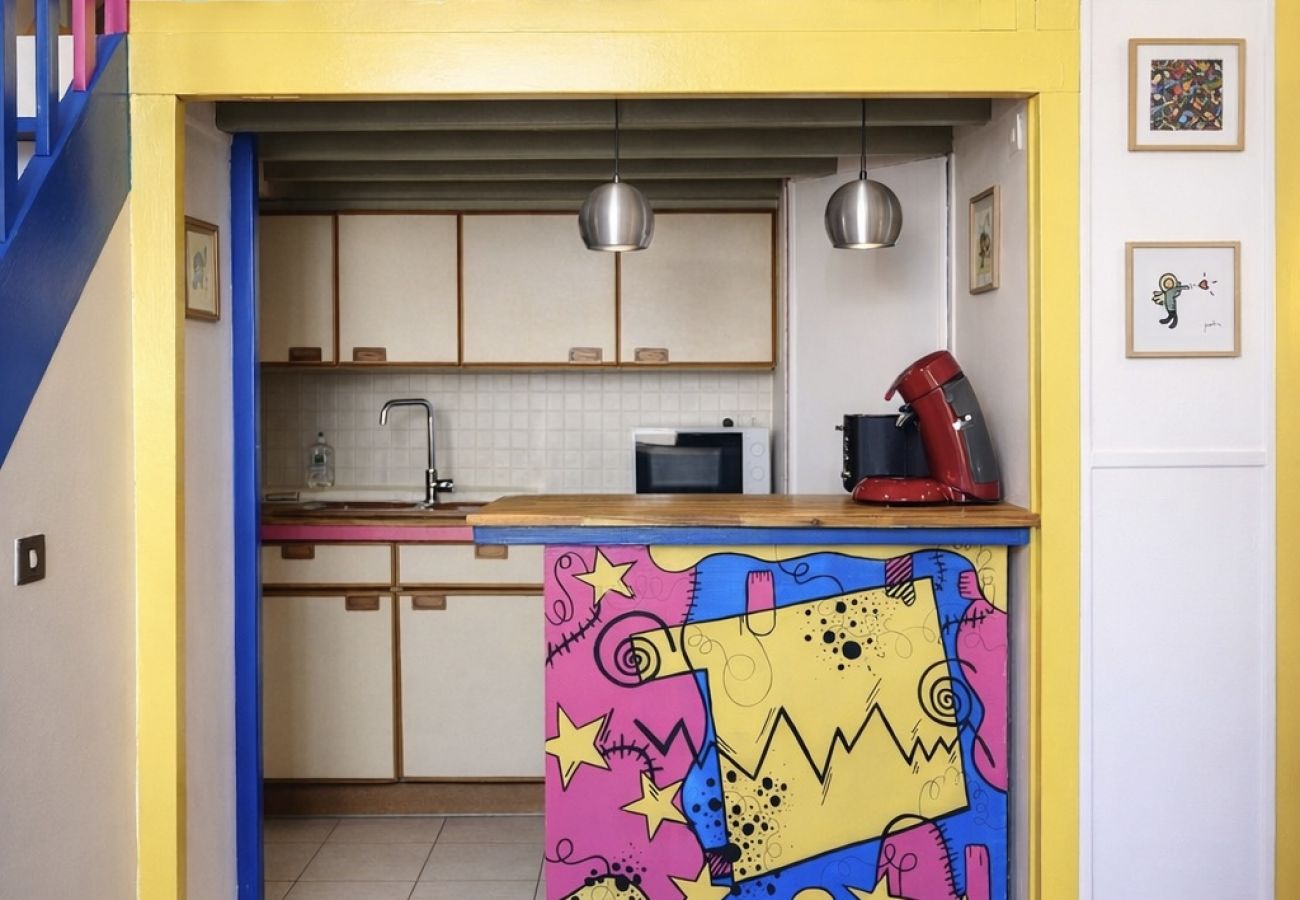 Studio à Angers - Appartement tendance & artistique – centre ville d’Angers - 4 PERS