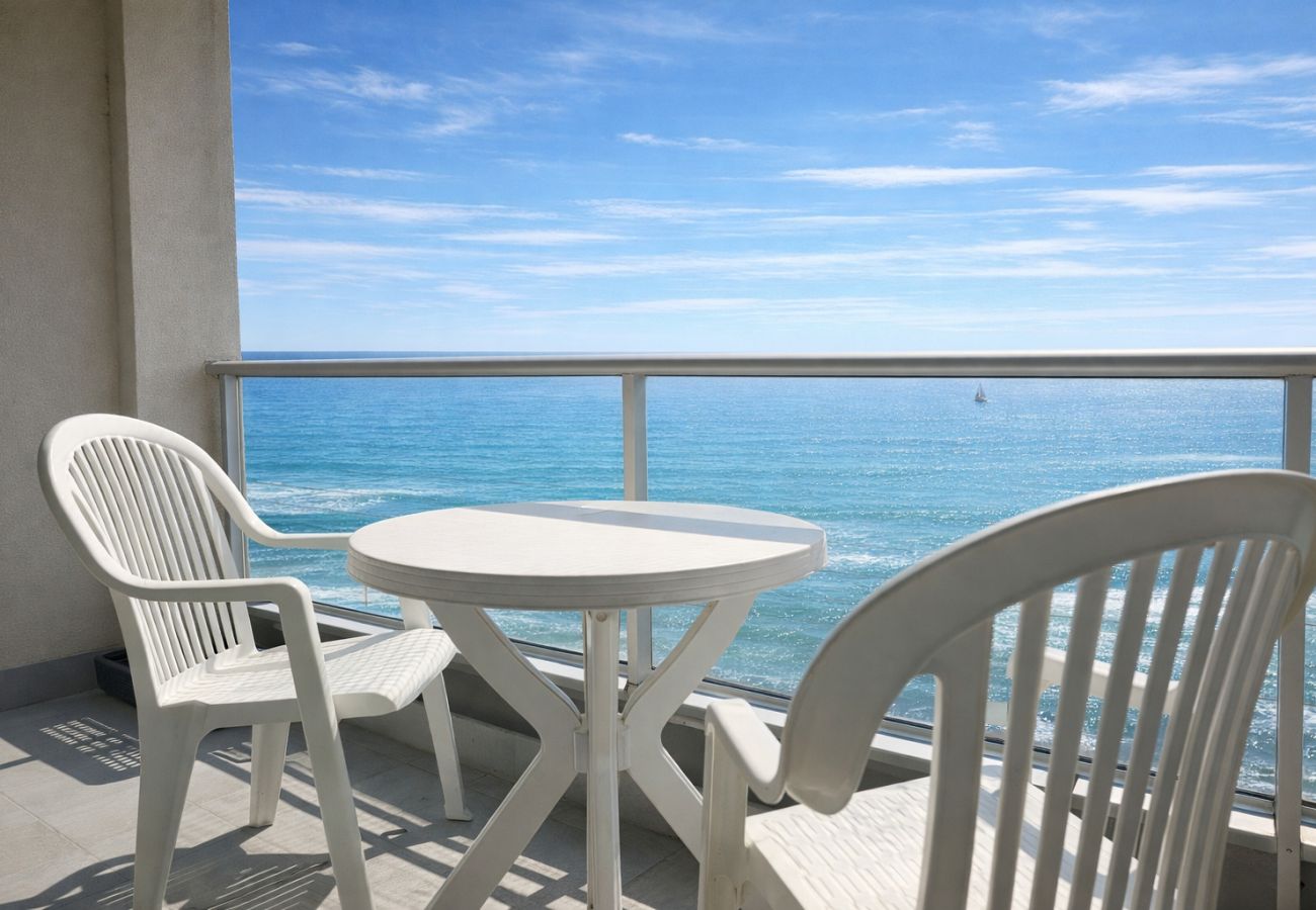 Appartement à Les Sables-d´Olonne - Appartement face mer – balcon, 4 personnes