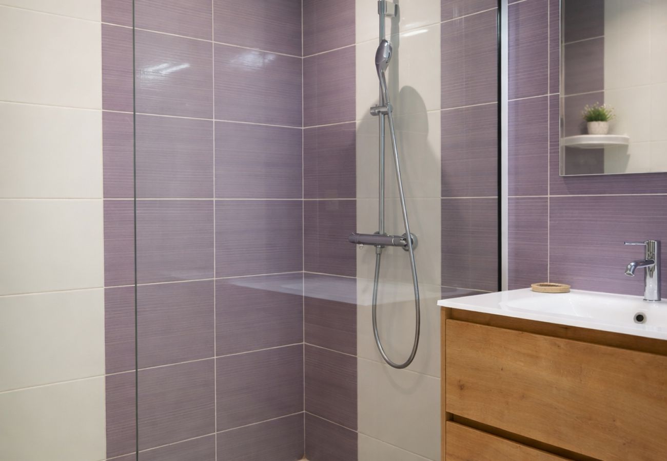 Maison à Les Sables-d´Olonne - Maison avec piscine privée & jardin – 8 personnes