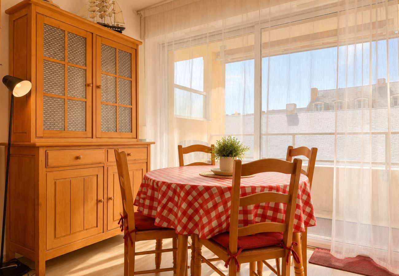 Studio à Les Sables-d´Olonne - Appartement Cours Blossac - 4 personnes
