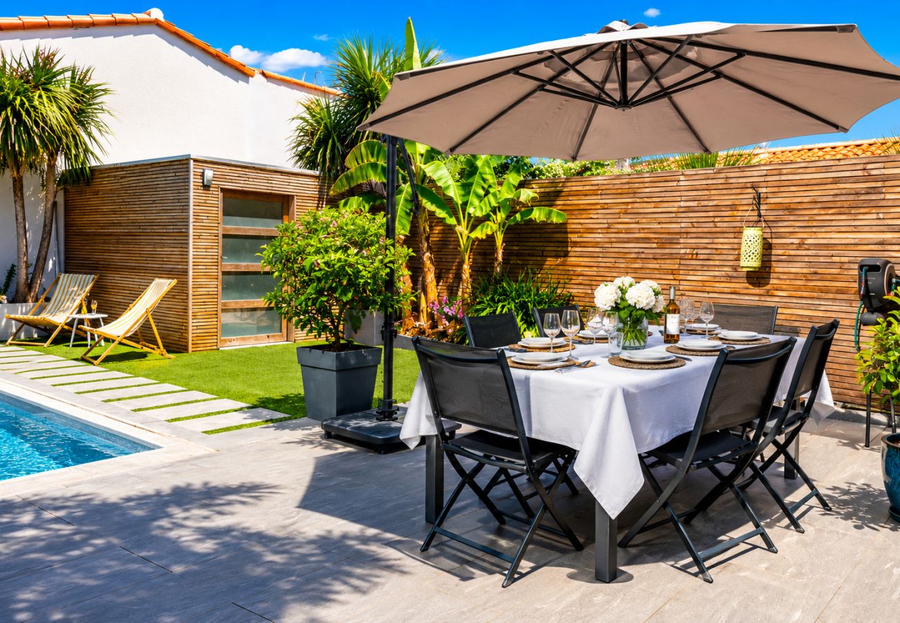 Maison à Les Sables-d´Olonne - Jolie maison de vacances avec piscine - 5 personnes