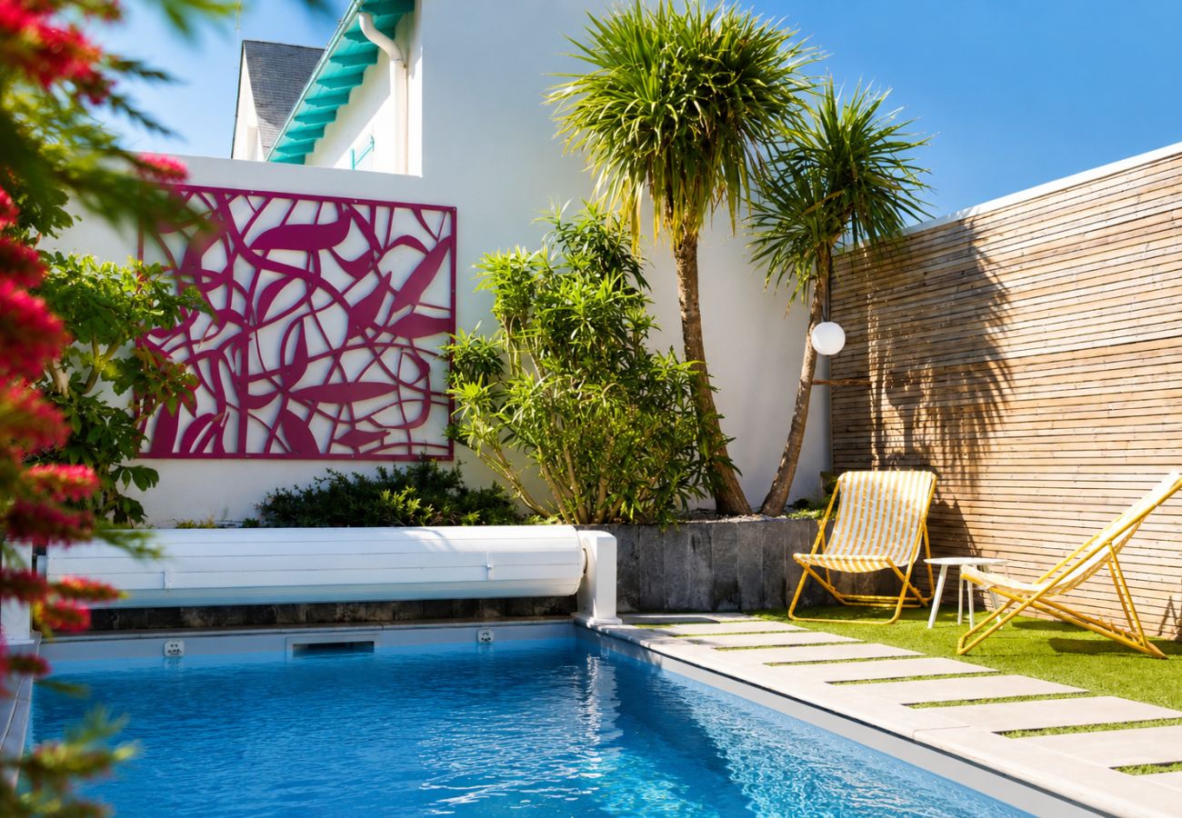 Maison à Les Sables-d´Olonne - Jolie maison de vacances avec piscine - 5 personnes