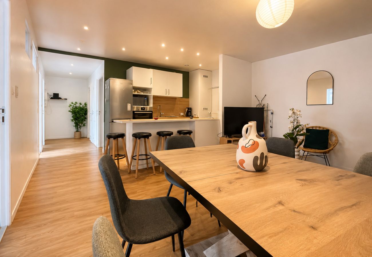 Appartement à Angers - Appartement chaleureux tout équipé à deux pas du centre d’Angers – 8/10 pers