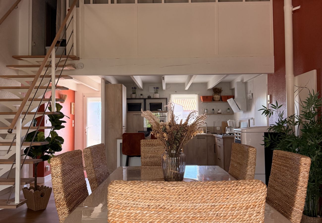 Maison à Les Sables-d´Olonne - Maison cosy avec jardin privé – 6 pers.
