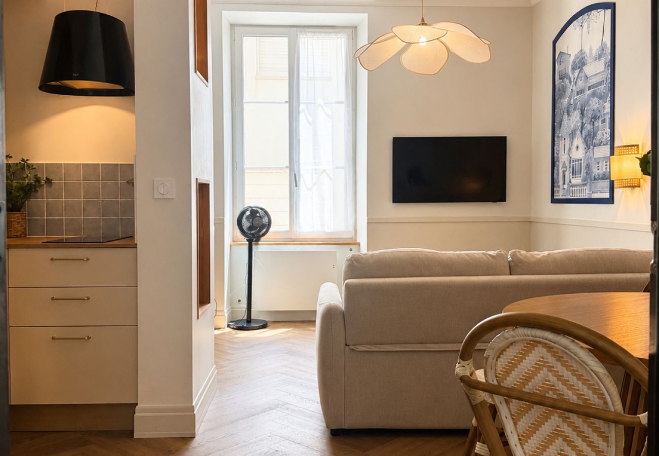 Appartement à Les Sables-d´Olonne - Élégant appartement rénové à deux pas de la plage avec parking - 4 personnes