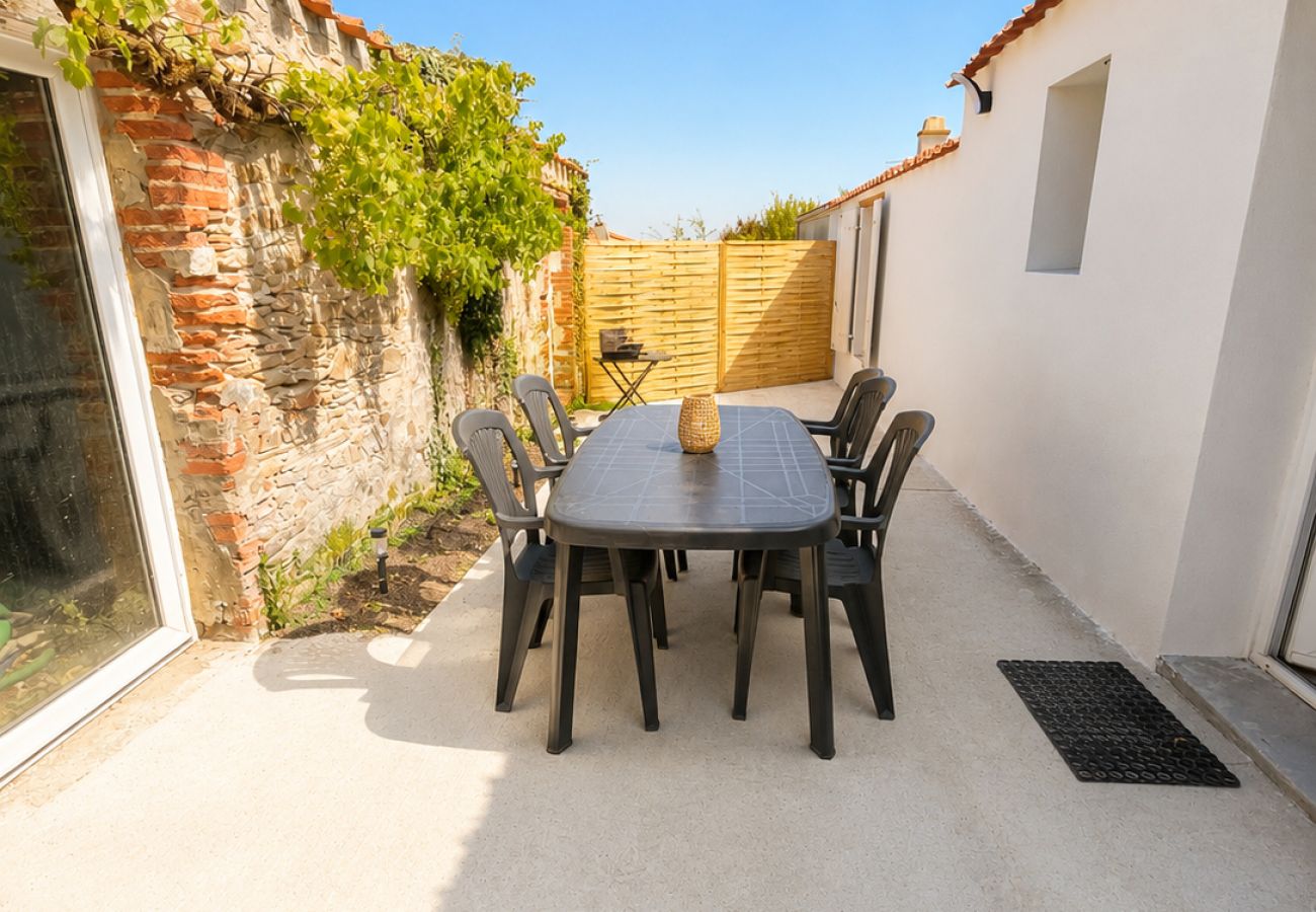 Maison à Les Sables-d´Olonne - charmante maisonnette - 7 personnes - olonne