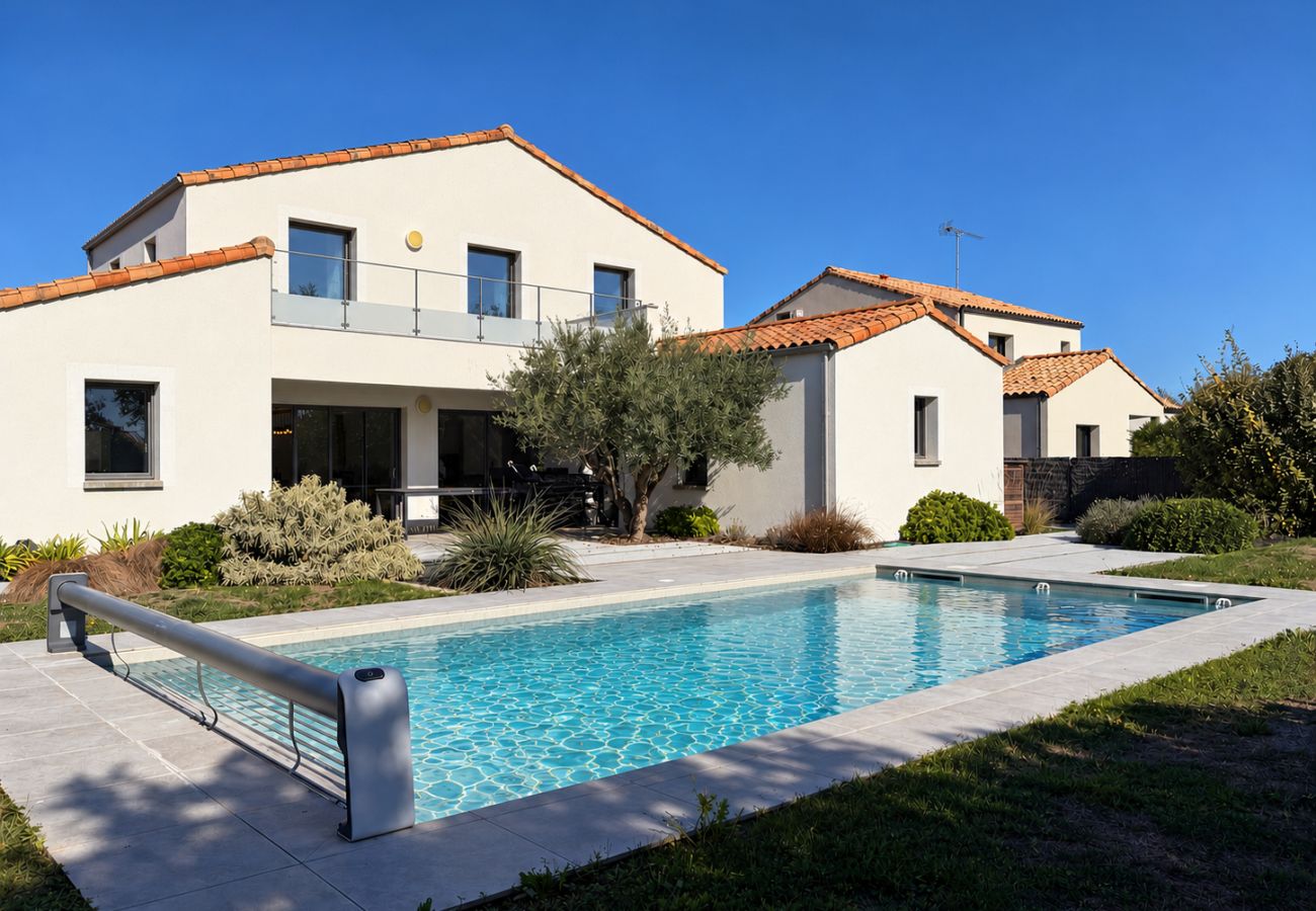 Maison à Talmont-Saint-Hilaire - Superbe maison PMR avec piscine 10 pers Talmont St Hilaire